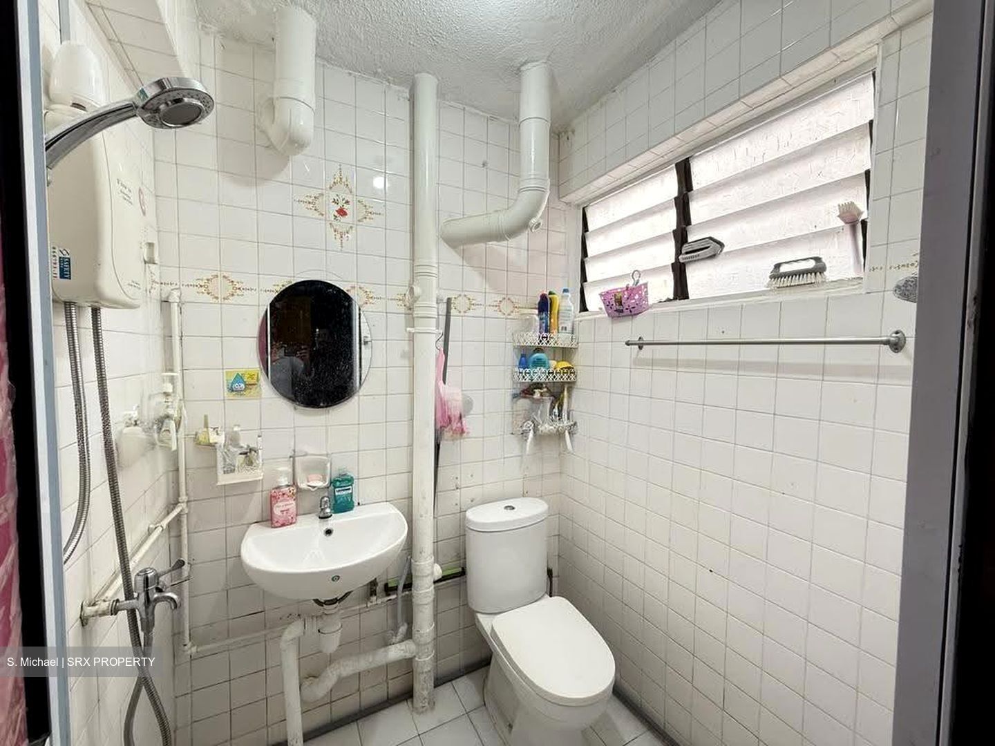 Blk 242 Gombak View (Bukit Batok), HDB 3 Rooms #615288961